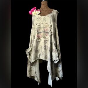 A Rare Bird Royalty Crown Women's Linen Tunic Top Floral and Rhinestone Accents